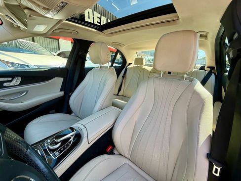 Used 2017 Mercedes-Benz E 300 4MATIC image 16