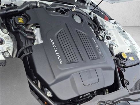 Used 2024 Jaguar F-TYPE Convertible AWD image 19