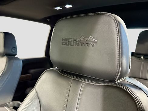 Used 2022 Chevrolet Silverado 3500 High Country w/ Z71 Off-Road Package AWD/4WD image 11