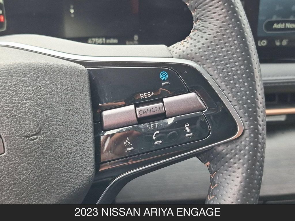 Used 2023 Nissan Ariya FWD image 18