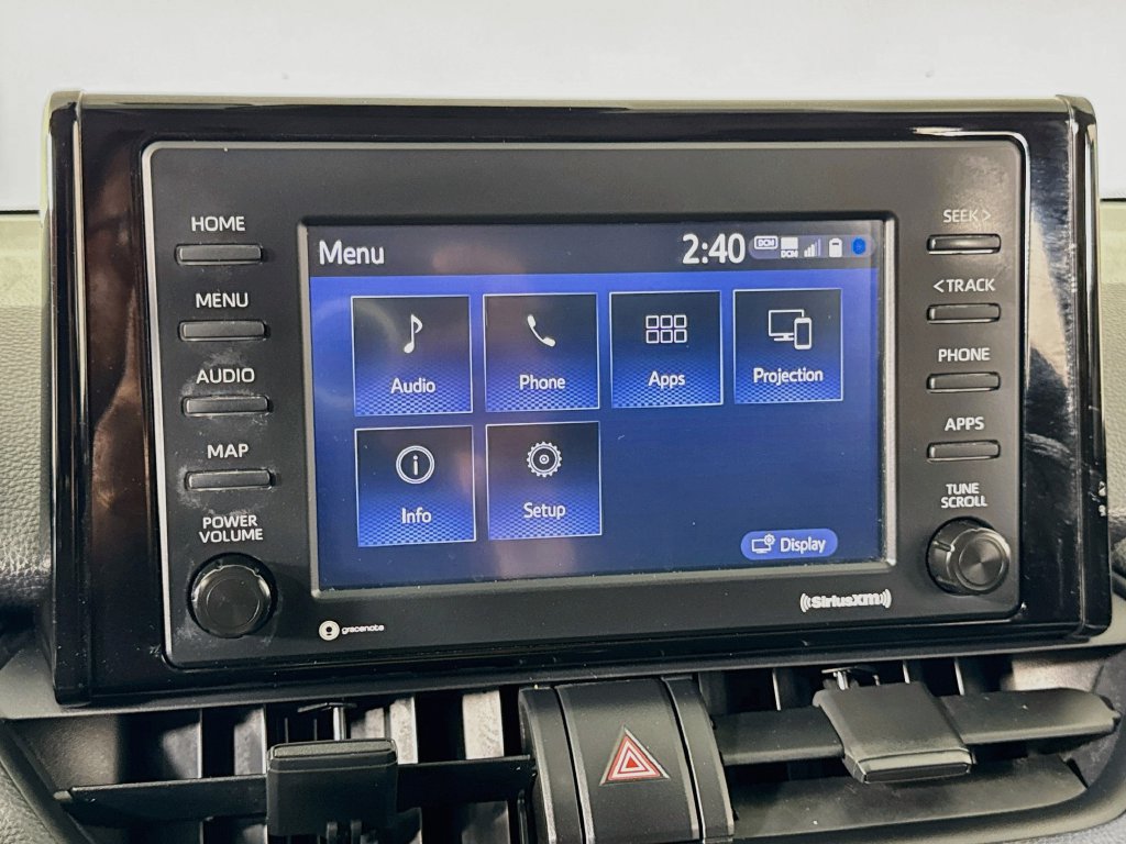 Used 2022 Toyota RAV4 LE AWD/4WD image 29