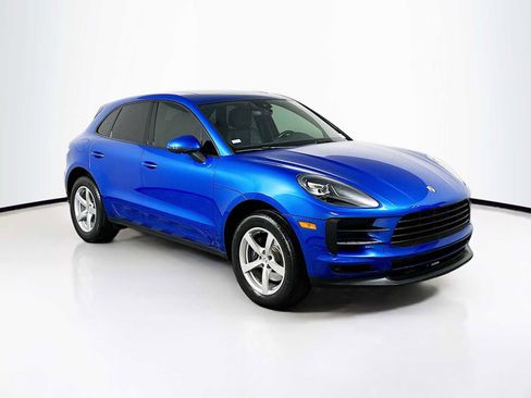 Certified 2020 Porsche Macan image 7