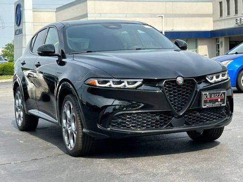 Used 2024 Alfa Romeo Tonale Ti AWD/4WD image 3