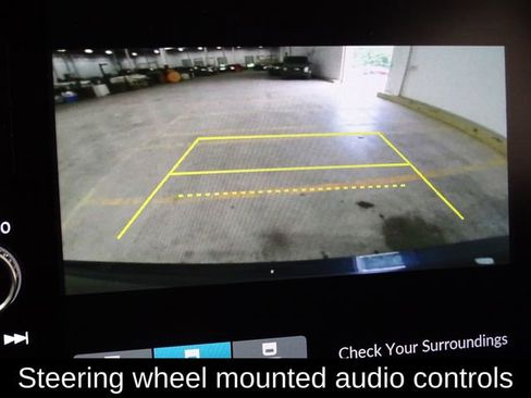 Used 2024 Honda CR-V EX-L image 8