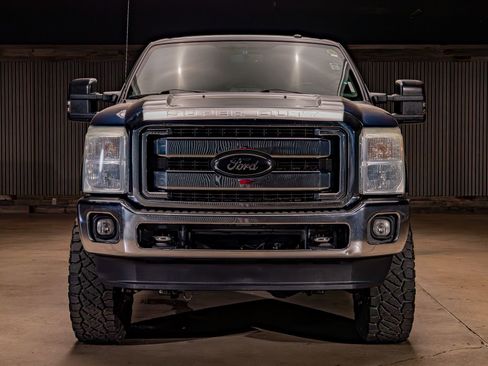 Used 2015 Ford F350 Lariat w/ Lariat Ultimate Package AWD/4WD image 2