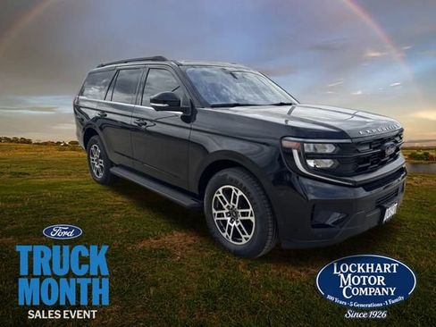 New 2025 Ford Expedition Active image 1