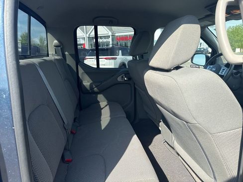 Used 2021 Nissan Frontier SV AWD/4WD image 14