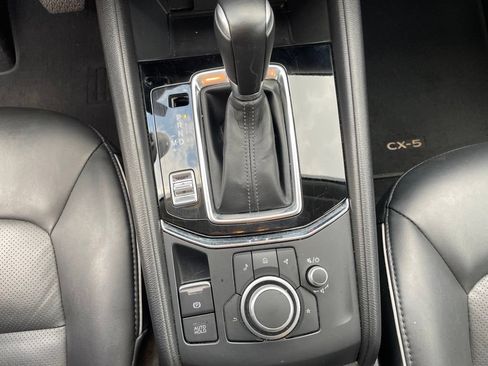 Used 2025 MAZDA CX-5 AWD 2.5 S w/ Select Package image 12