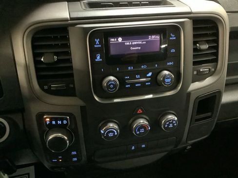 Used 2019 RAM 1500 Express image 28