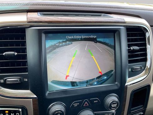 Used 2015 RAM 1500 Laramie Longhorn w/ Convenience Group AWD/4WD image 27