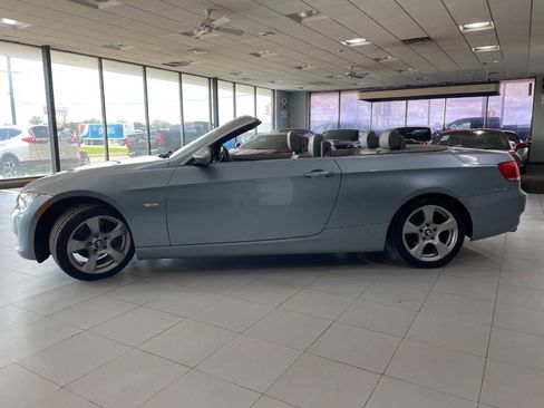 Used 2009 BMW 328i Convertible image 4