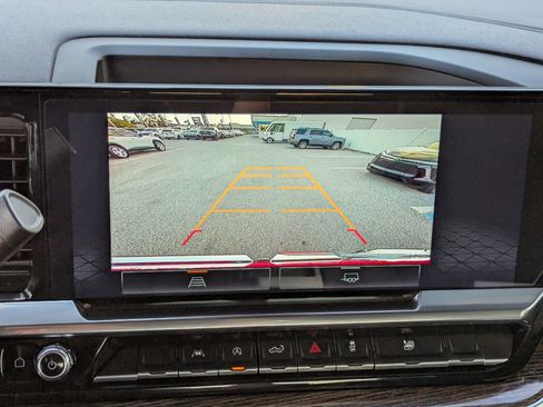 Certified 2023 GMC Sierra 1500 SLE image 21