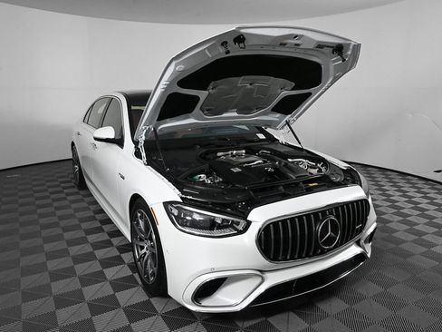Certified 2024 Mercedes-Benz S 63 AMG S w/ Rear Seat Package image 32