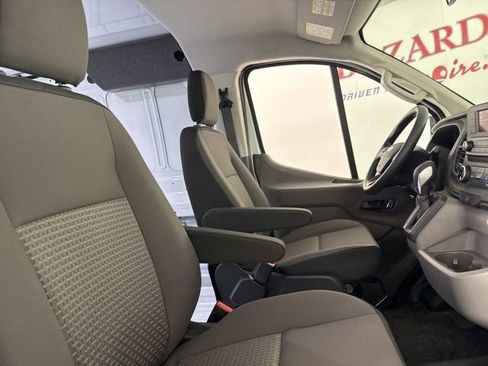 New 2025 Ford Transit 350 148 Low Roof image 17