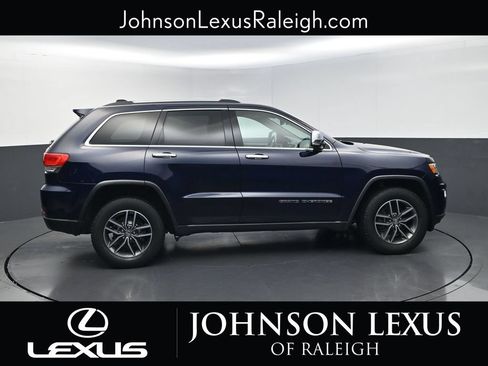 Used 2017 Jeep Grand Cherokee Limited AWD/4WD image 6