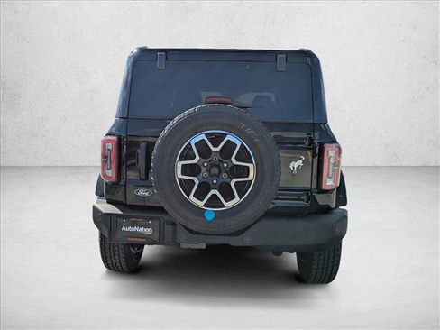 New 2026 Ford Bronco Outer Banks image 9