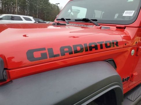 Certified 2020 Jeep Gladiator Sport w/ Quick Order Package 24S image 39