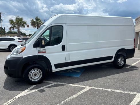 Used 2022 RAM ProMaster 2500 FWD image 8