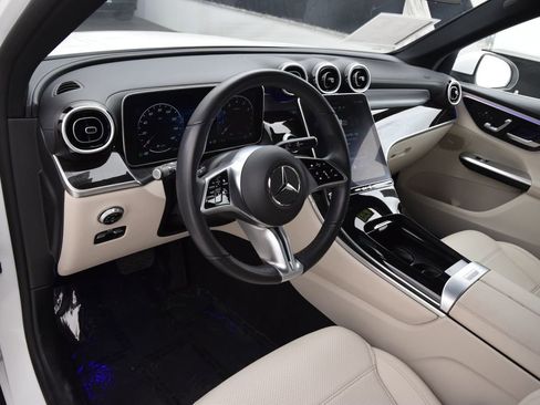 Certified 2023 Mercedes-Benz GLC 300 image 20