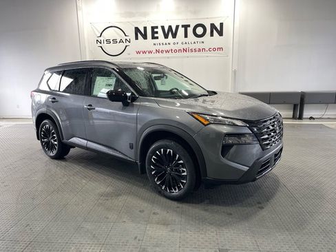 New 2026 Nissan Rogue SV image 3