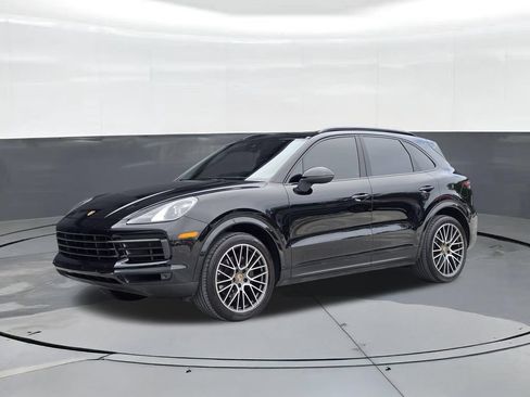 Used 2020 Porsche Cayenne AWD/4WD image 1
