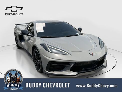 Used 2025 Chevrolet Corvette Stingray Preferred Cpe w/ Z51 Performance Package RWD image 1
