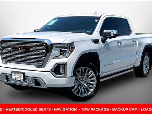 Used 2019 GMC Sierra 1500 Denali w/ Denali Ultimate Package AWD/4WD image 3