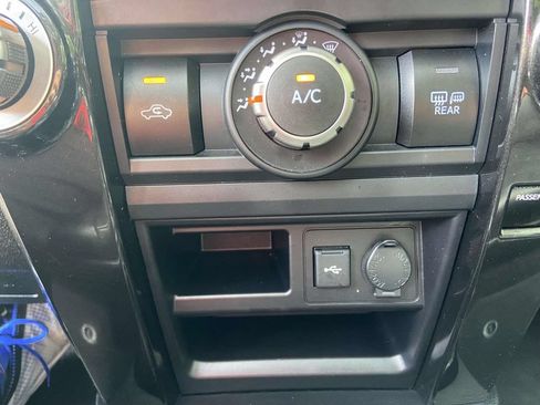 Used 2023 Toyota 4Runner TRD Off-Road Premium w/ Moonroof Package AWD/4WD image 27