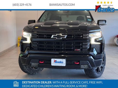 Certified 2022 Chevrolet Silverado 1500 LT Trail Boss image 3