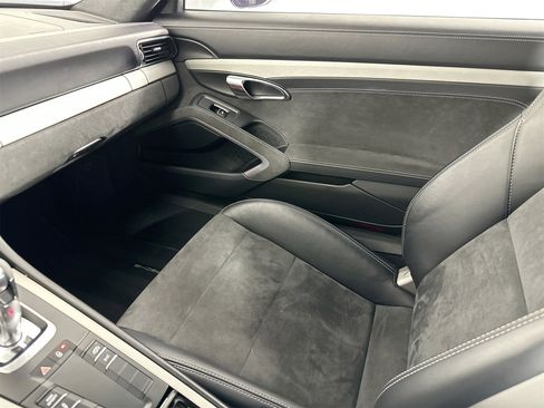 Used 2015 Porsche 911 GT3 image 26