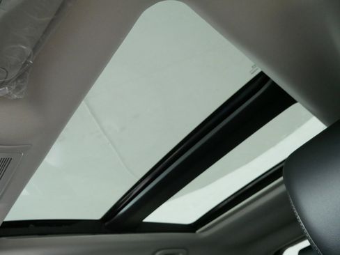 New 2026 MAZDA CX-50 AWD 2.5 Hybrid w/ Weather Package image 8