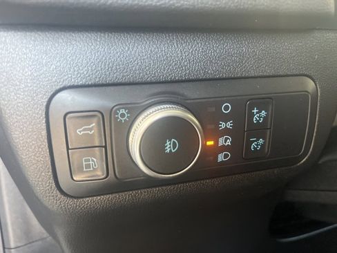 Used 2022 Ford Escape SEL w/ Technology Package image 24