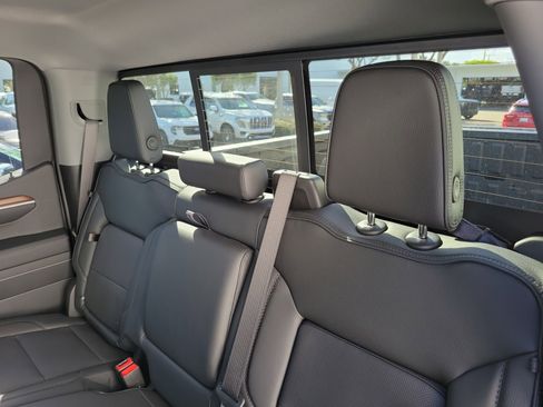 New 2026 GMC Sierra 1500 Denali image 12