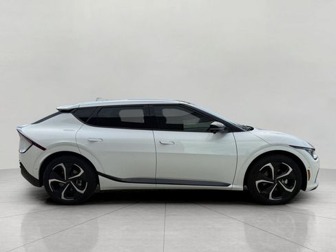 Used 2024 Kia EV6 GT-Line AWD/4WD image 13
