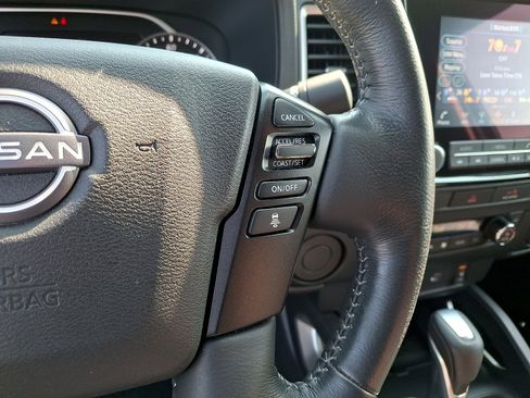 Used 2023 Nissan Frontier SV w/ SV Convenience Package RWD image 20