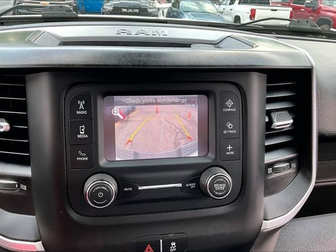 Used 2021 RAM 2500 Big Horn AWD/4WD image 15