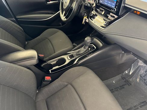 Used 2022 Toyota Corolla SE FWD image 15