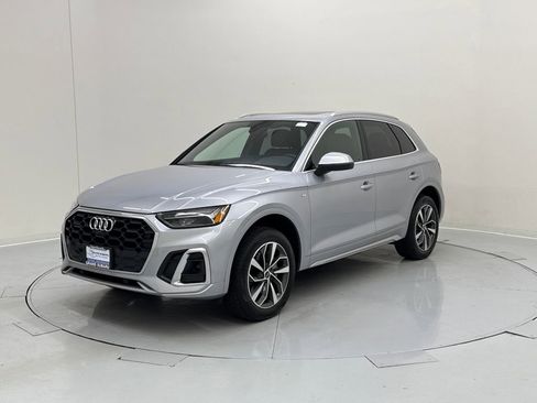 Used 2024 Audi Q5 2.0T Premium Plus AWD/4WD image 2