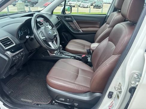 Used 2018 Subaru Forester 2.5i Touring AWD/4WD image 18