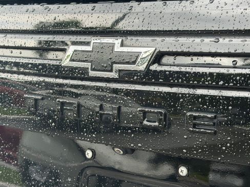 Used 2023 Chevrolet Tahoe Z71 AWD/4WD image 15