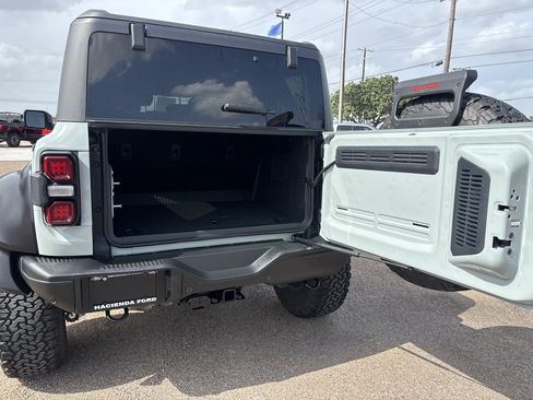 Certified 2022 Ford Bronco Raptor AWD/4WD image 18