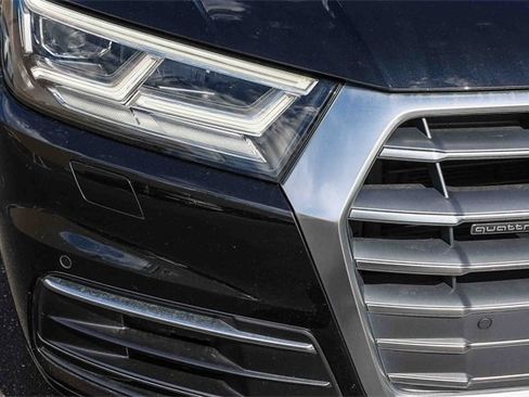 Used 2018 Audi Q5 2.0T Premium Plus w/ Premium Plus Package image 10