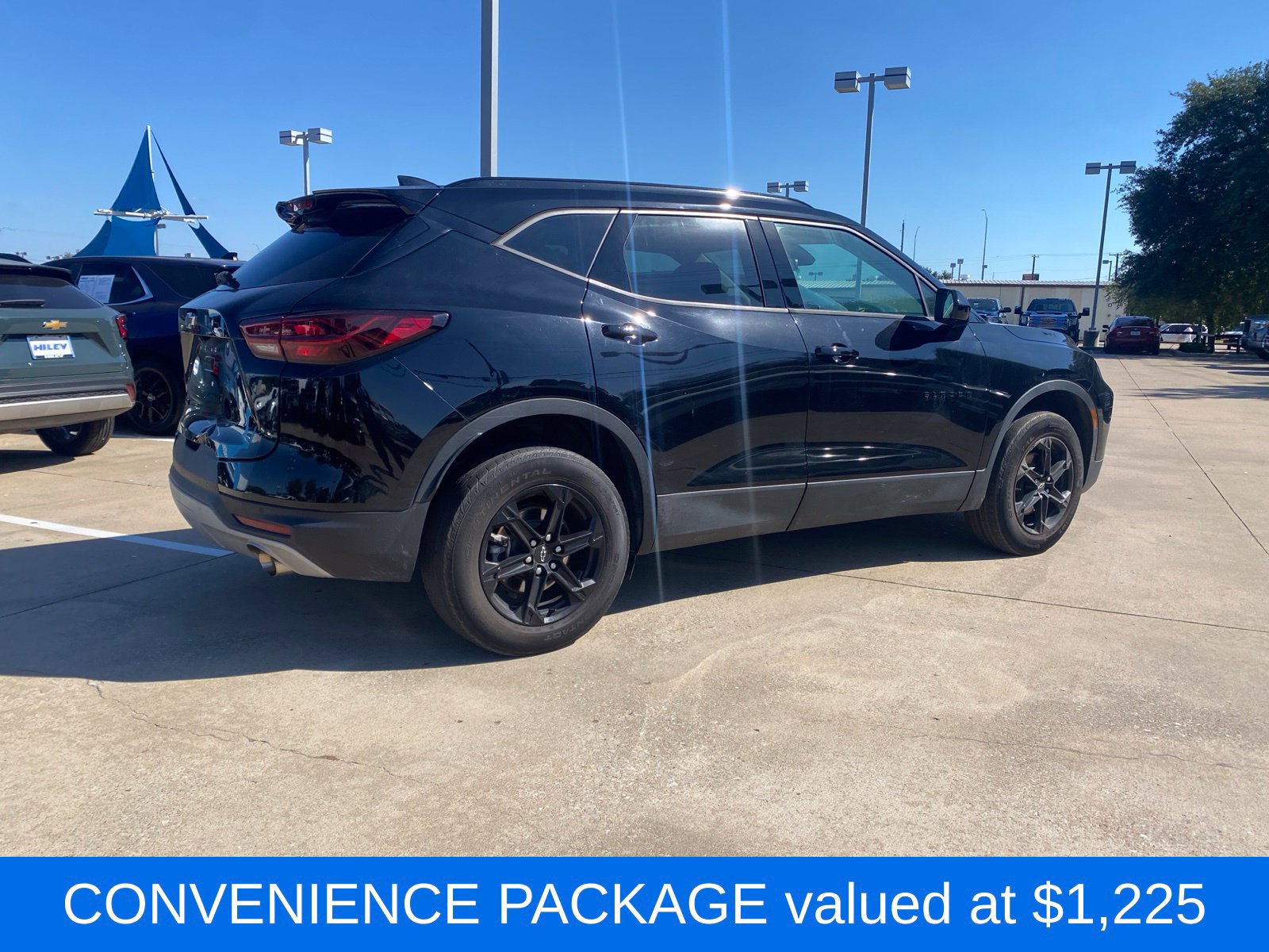 Used 2024 Chevrolet Blazer LT w/ Convenience Package FWD image 3