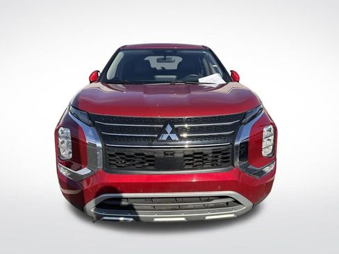 Used 2024 Mitsubishi Outlander SE image 13