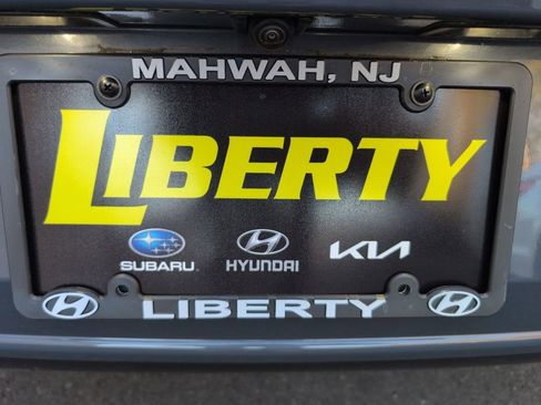 Used 2023 MAZDA MAZDA3 s image 30