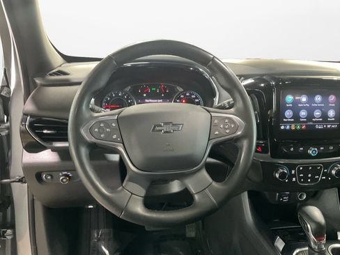 Used 2023 Chevrolet Traverse RS AWD/4WD image 12