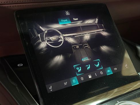 New 2026 Cadillac Escalade ESV Sport image 35