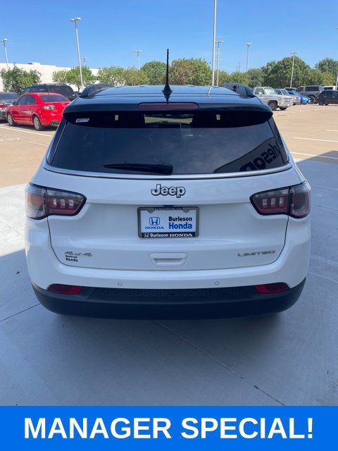Used 2025 Jeep Compass Limited AWD/4WD image 5
