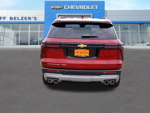 New 2026 Chevrolet Traverse LT w/ Driver Confidence Package image 4