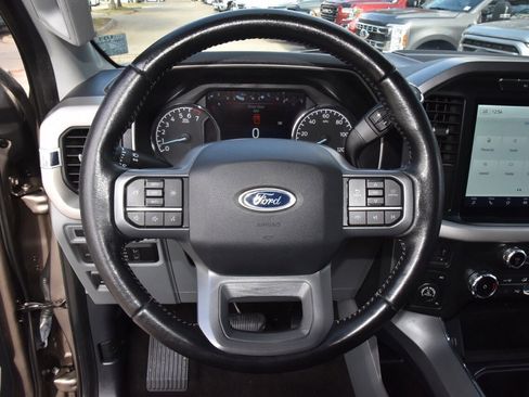 Certified 2022 Ford F150 XLT w/ Equipment Group 302A High image 22